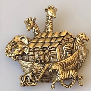 Vintage Gold Tone Noah’s Arc Brooch Pin